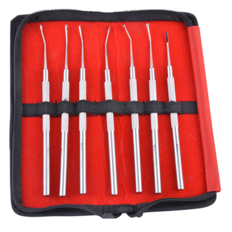 SUB GINGIVAL SCALER IN POUCH